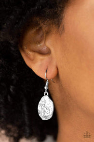 " Terra Treasure " Silver Metal Hammered Disc Simple Dangle Earrings