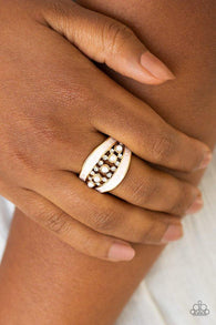 "Royal Treasury" Gold Metal White Pearl & Rhinestone Elastic Back Ring