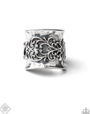 Paparazzi " Me, Myself and Ivy " Silver Metal Filigree Vines Cigar Band Elastic Ring