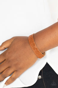 "Follow the Wildflowers " Brown Leather Flower/floral Embossed Snap Bracelet