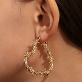 Edgy Gothic Barbed Wire Thorn Heart Post Hoop Earrings in GOLD