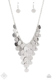 "Spotlight Ready" Silver Metal & Hammered Discs Mesh Fringe Necklace Set