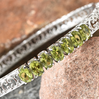 Stainless Steel Openwork PERIDOT 7 Stone Hinged Bangle Bracelet (7.25 in)